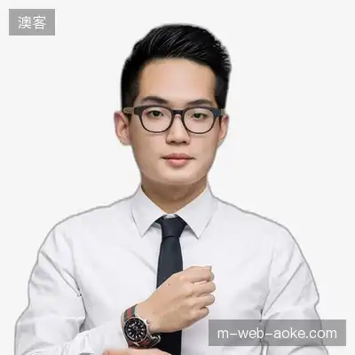 任博龙